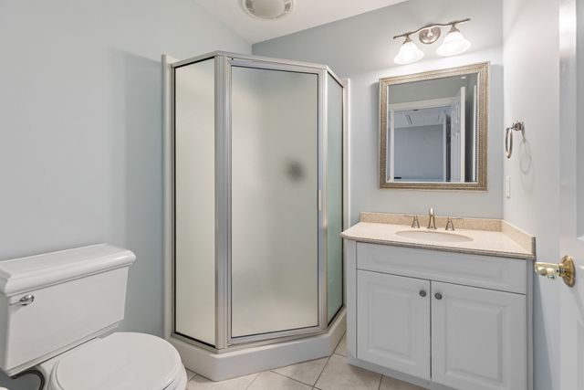 3 Bowker Road, Hopkinton, MA 01748