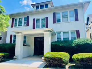 530 Highland Avenue 2F, Oak Park, IL 60304