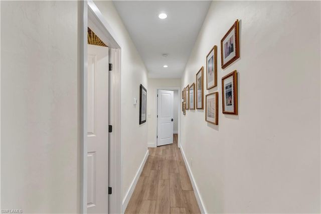 976 N Town And River DR, Fort Myers, FL 33919