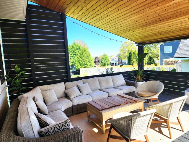 3023 E Cutler Avenue, Des Moines, IA 50320