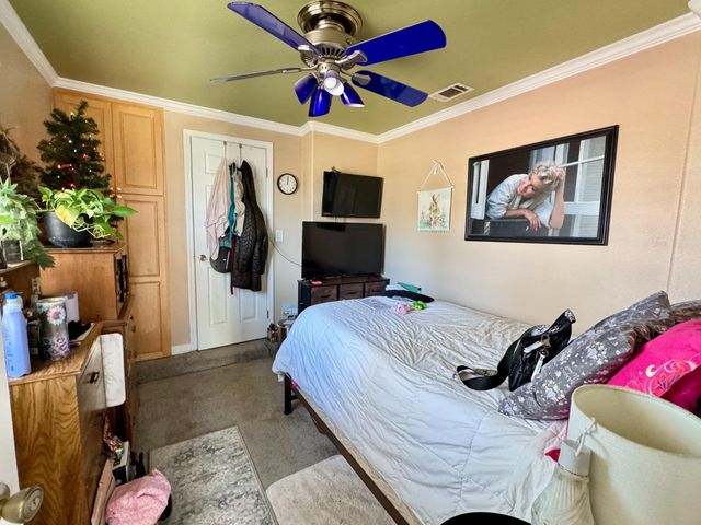 12785 Murphy Ave, San Martin, CA 95046