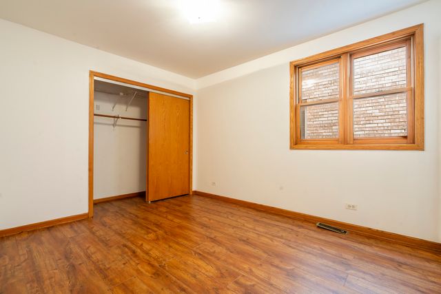 4101 N Dickinson Avenue 1, Chicago, IL 60641