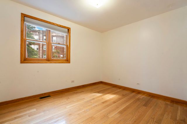 4101 N Dickinson Avenue 1, Chicago, IL 60641