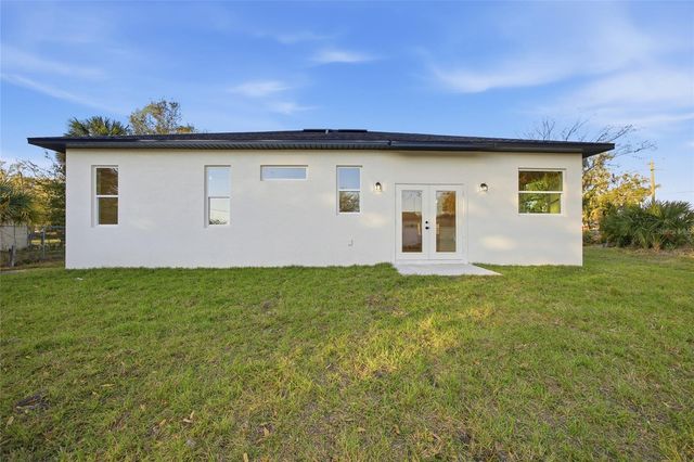 1505 E LAURA STREET, Plant City, FL 33563