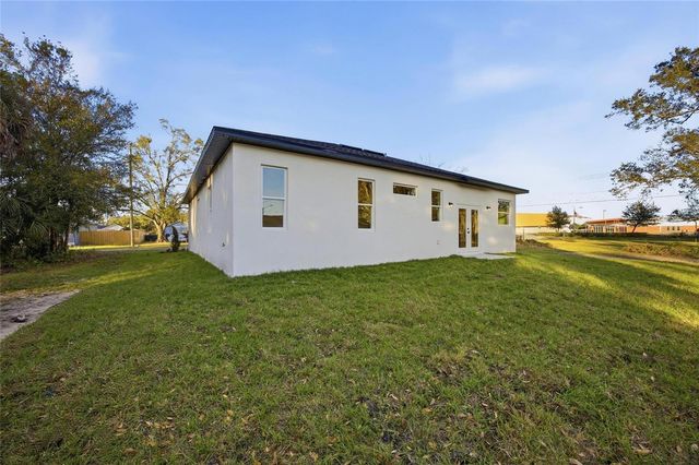 1505 E LAURA STREET, Plant City, FL 33563