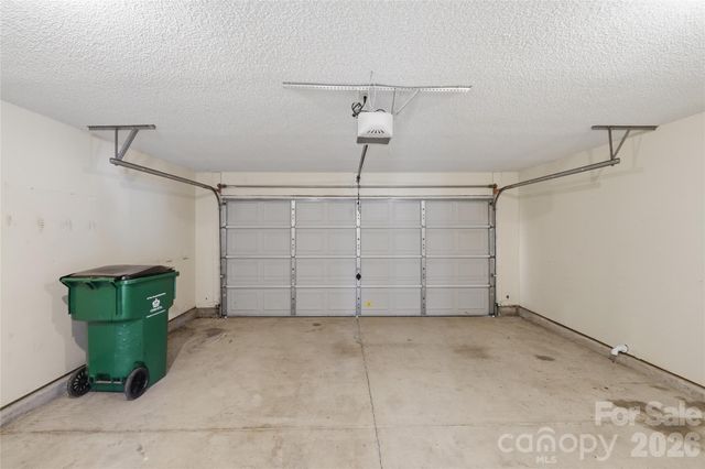 2308 Big Pine Drive, Matthews, NC 28105