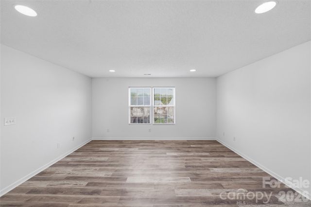 2308 Big Pine Drive, Matthews, NC 28105