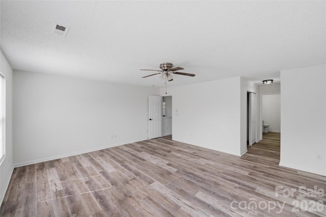 2308 Big Pine Drive, Matthews, NC 28105