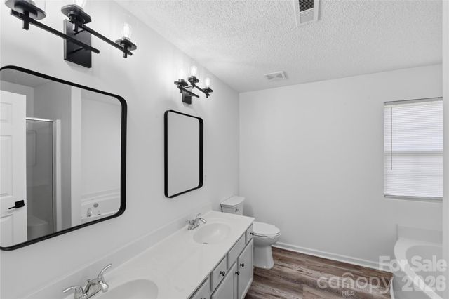 2308 Big Pine Drive, Matthews, NC 28105