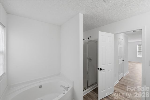 2308 Big Pine Drive, Matthews, NC 28105