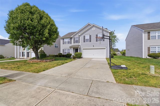 2308 Big Pine Drive, Matthews, NC 28105