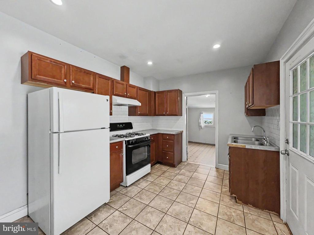 Image 11 of property listing at 522-526 BOUNDARY E, York, PA 17403