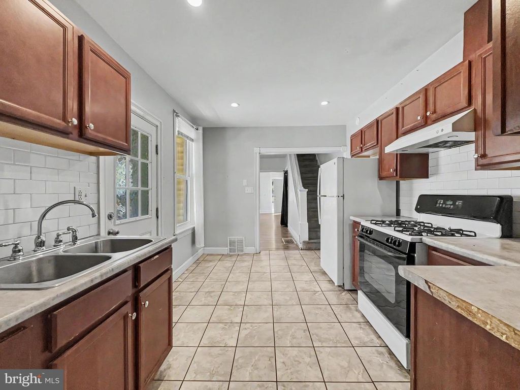 Image 12 of property listing at 522-526 BOUNDARY E, York, PA 17403