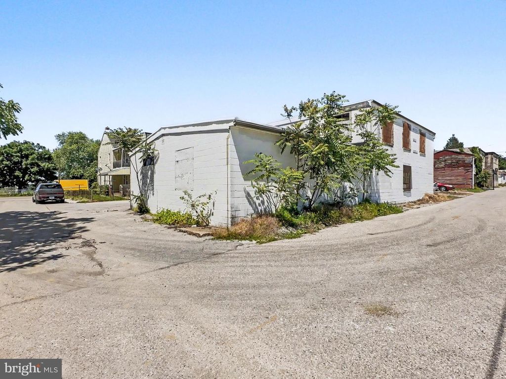Image 44 of property listing at 522-526 BOUNDARY E, York, PA 17403