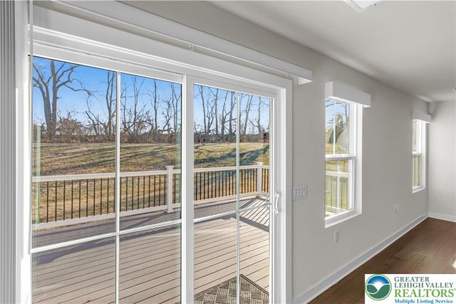 4214 Mimosa Lane, Whitehall Twp, PA 18052