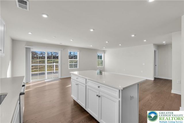 4214 Mimosa Lane, Whitehall Twp, PA 18052