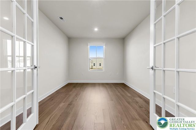 4214 Mimosa Lane, Whitehall Twp, PA 18052