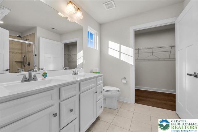 4214 Mimosa Lane, Whitehall Twp, PA 18052