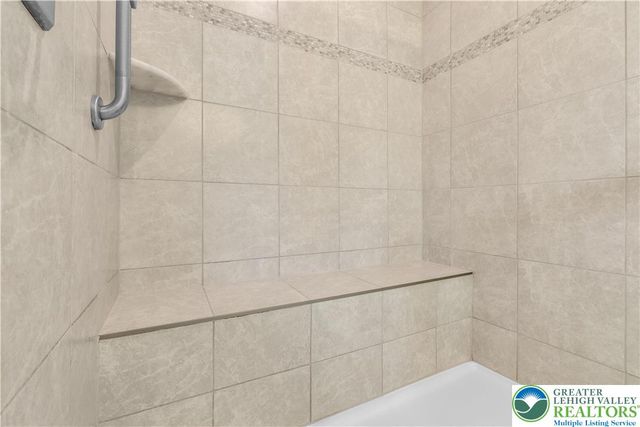 4214 Mimosa Lane, Whitehall Twp, PA 18052