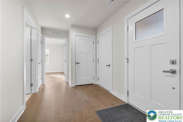 4214 Mimosa Lane, Whitehall Twp, PA 18052