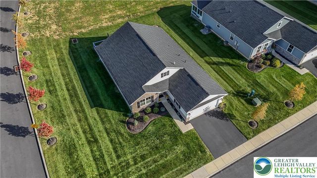 4214 Mimosa Lane, Whitehall Twp, PA 18052