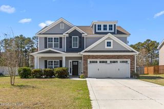 133 Peytons Ridge Drive, Hubert, NC 28539