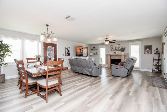 1801 Buchanan Street, Pasadena, TX 77502