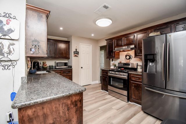 1801 Buchanan Street, Pasadena, TX 77502