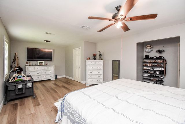 1801 Buchanan Street, Pasadena, TX 77502