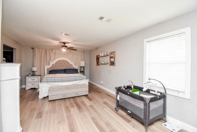 1801 Buchanan Street, Pasadena, TX 77502