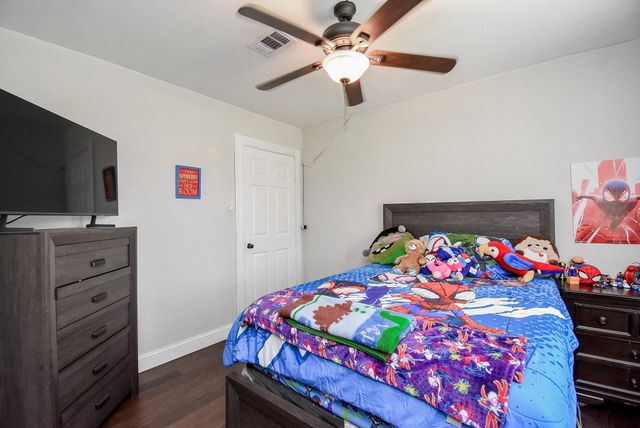 1801 Buchanan Street, Pasadena, TX 77502