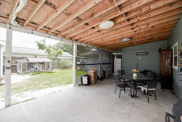 1801 Buchanan Street, Pasadena, TX 77502