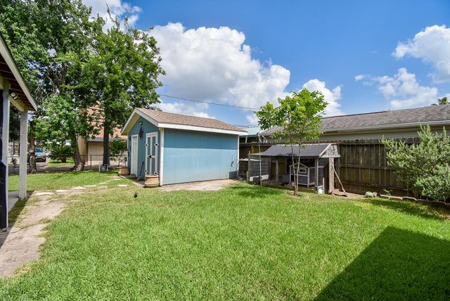 1801 Buchanan Street, Pasadena, TX 77502