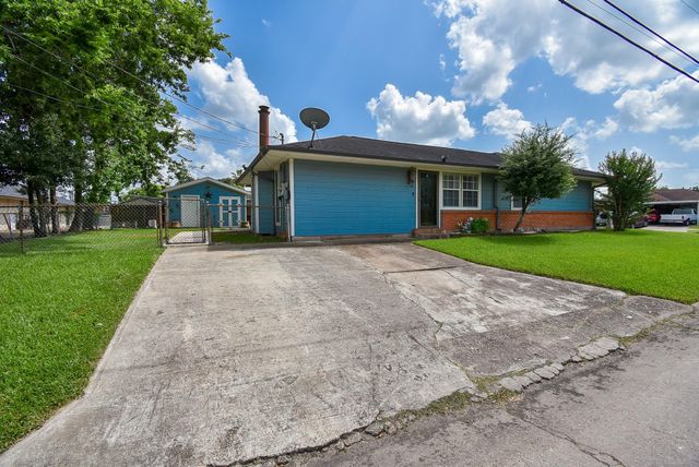 1801 Buchanan Street, Pasadena, TX 77502