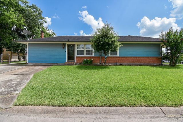 1801 Buchanan Street, Pasadena, TX 77502