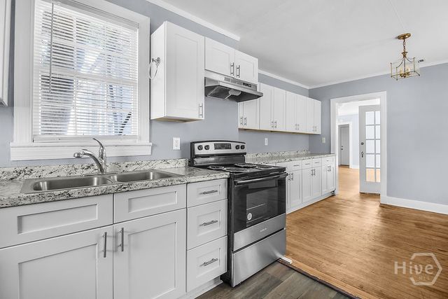 1216 E 37th Street, Savannah, GA 31404