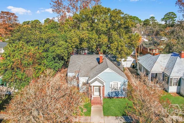 1216 E 37th Street, Savannah, GA 31404