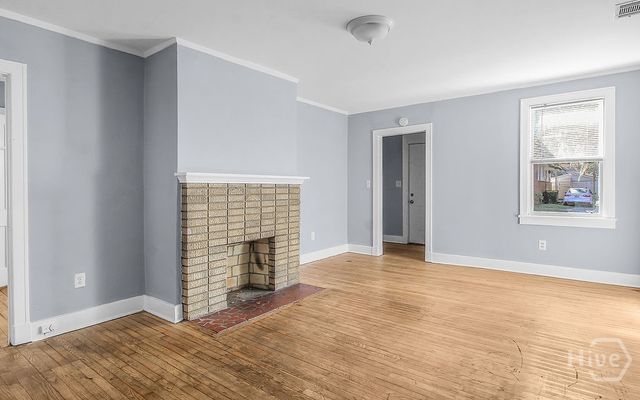 1216 E 37th Street, Savannah, GA 31404