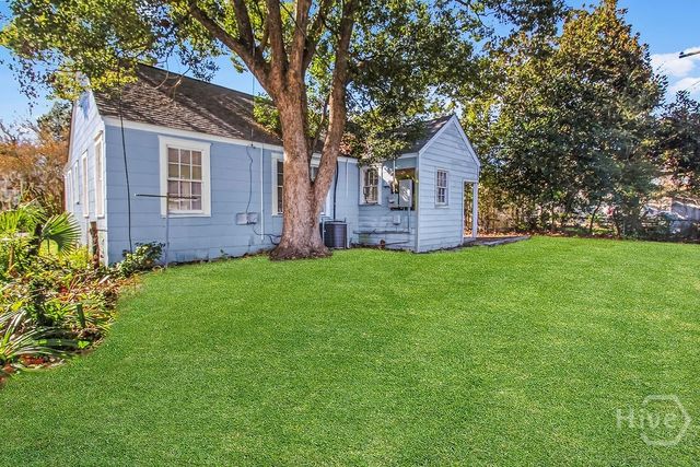 1216 E 37th Street, Savannah, GA 31404
