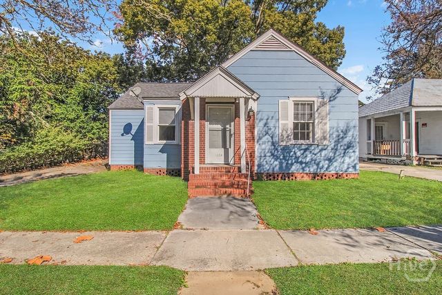 1216 E 37th Street, Savannah, GA 31404