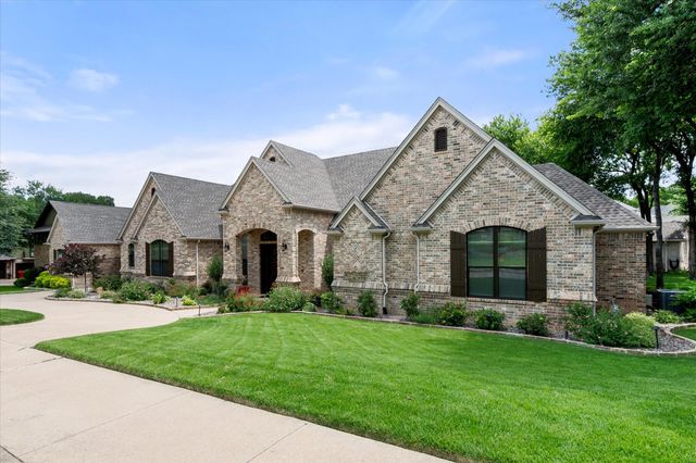 8450 Waterfront Court, Fort Worth, TX 76179