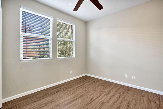 3270 Alps Lane, Clovis, CA 93619