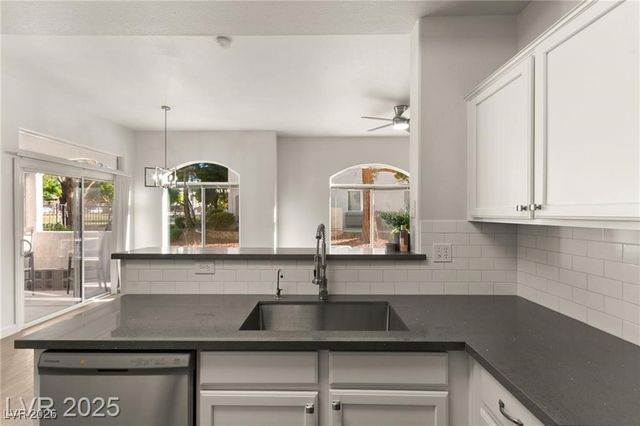 700 Carnegie Street 3214, Henderson, NV 89052