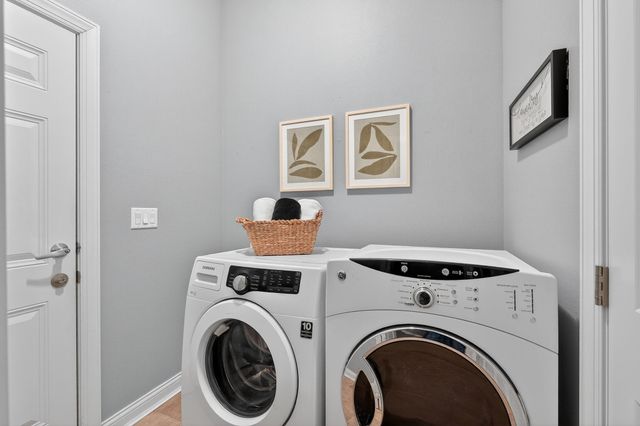 4111 140th Street, Urbandale, IA 50323