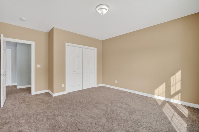 4111 140th Street, Urbandale, IA 50323