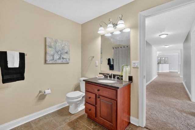 4111 140th Street, Urbandale, IA 50323