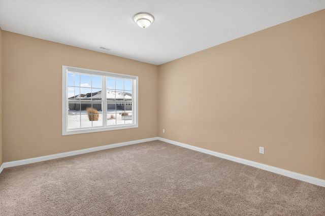 4111 140th Street, Urbandale, IA 50323