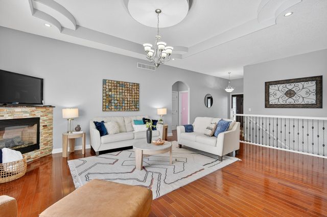 4111 140th Street, Urbandale, IA 50323