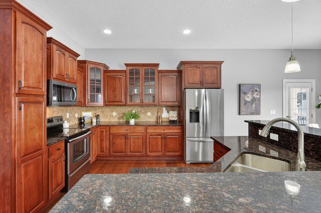 4111 140th Street, Urbandale, IA 50323