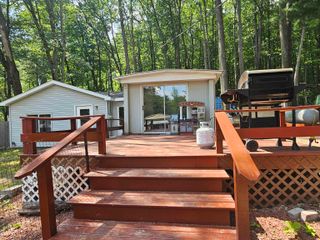 632 Pine Street, Harrison, MI 48625